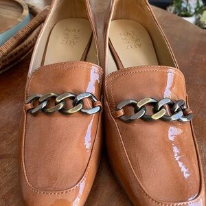 Naturalizer Women's Cognac Patent Leather Chain-Trim Loafers